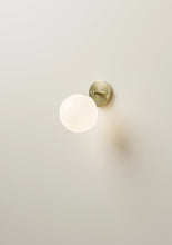 Load image into Gallery viewer, Line Wall Light