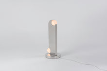 Load image into Gallery viewer, Lens Reflection Sculpture