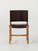 Load image into Gallery viewer, RD Slingback Chair
